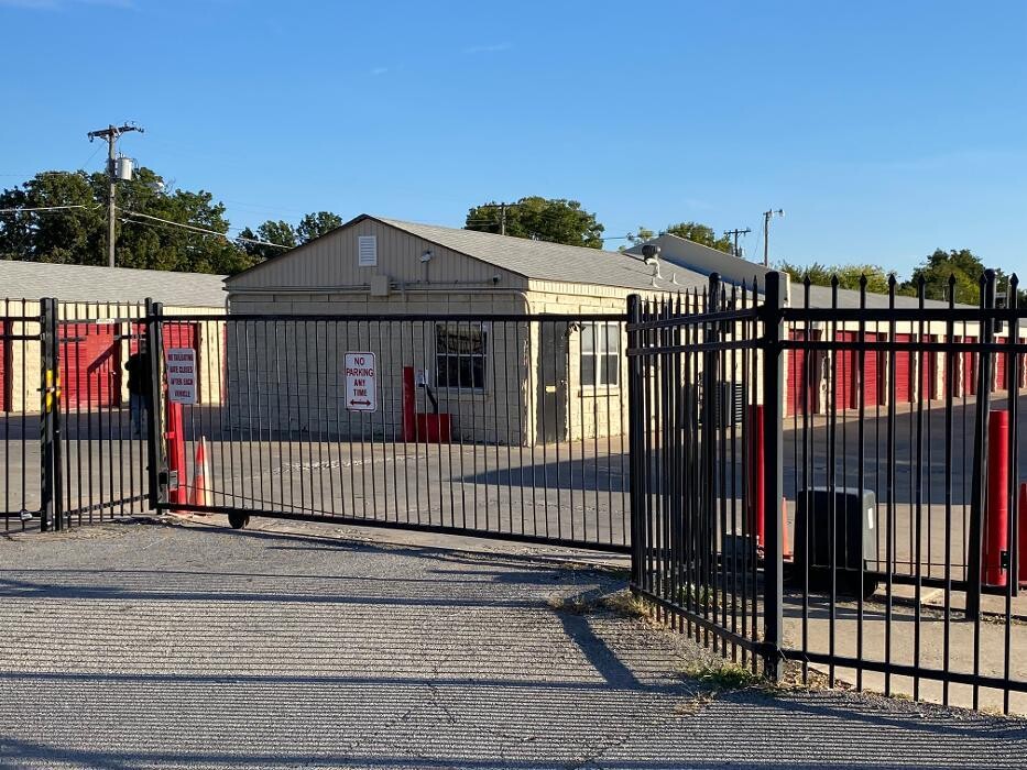 Images ClearHome Self Storage