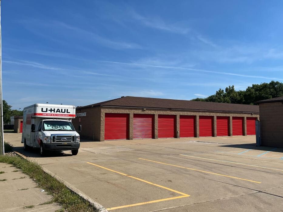 Images ClearHome Self Storage