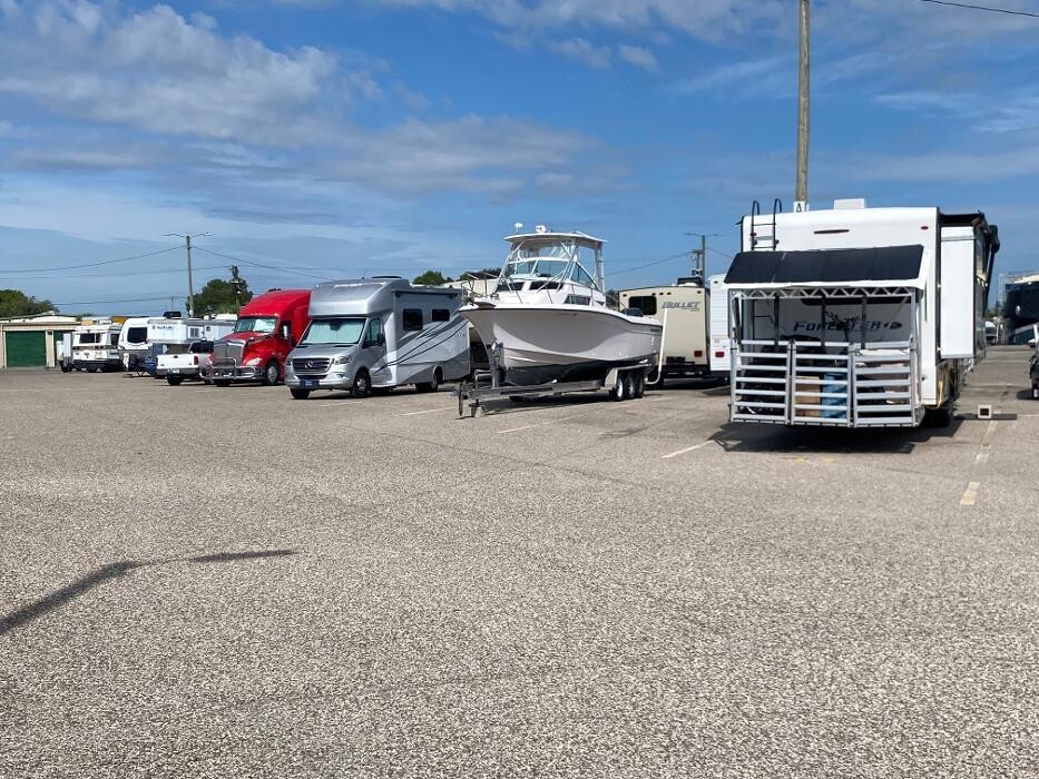 Images ClearHome Self Storage