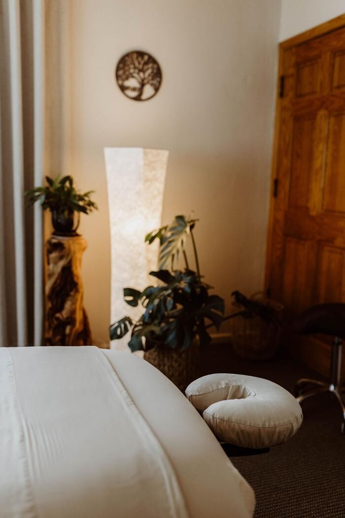 Images Soma - Massage & Wellness