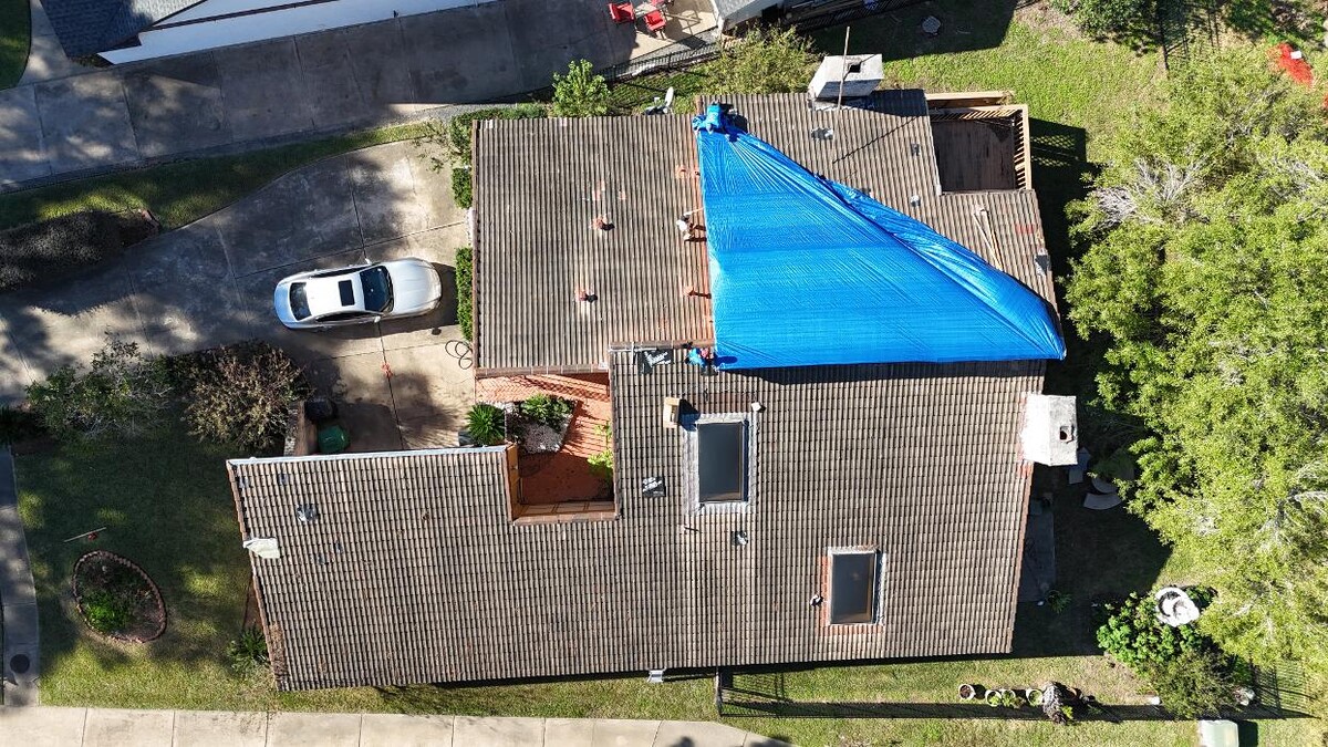 Images Luxe Roof Co.
