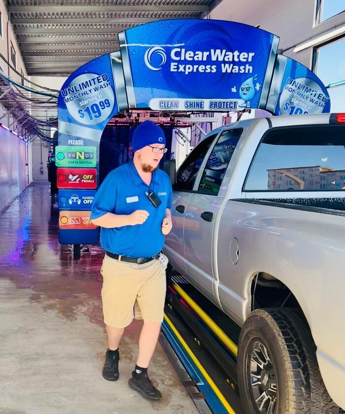 Images ClearWater Express Wash