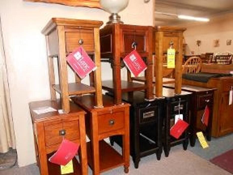 Images Hammond's Furniture Store