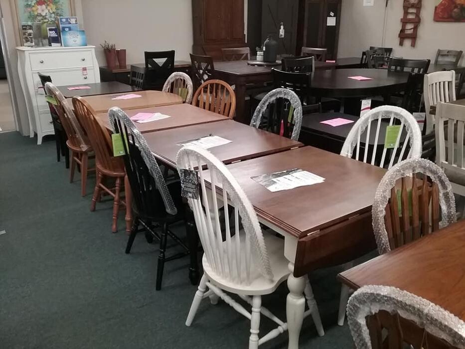 Images Hammond's Furniture Store