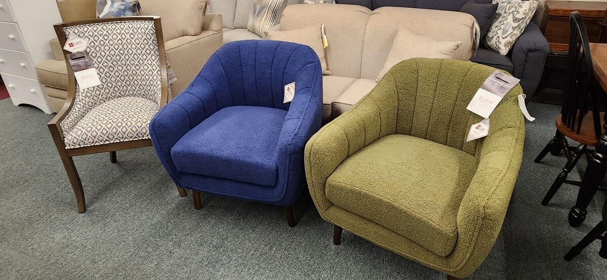 Images Hammond's Furniture Store