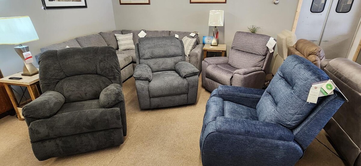 Images Hammond's Furniture Store