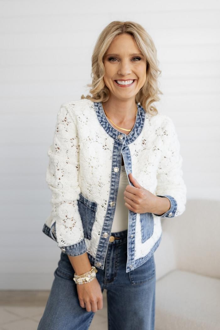 Images Mainstream Boutique Shawnee