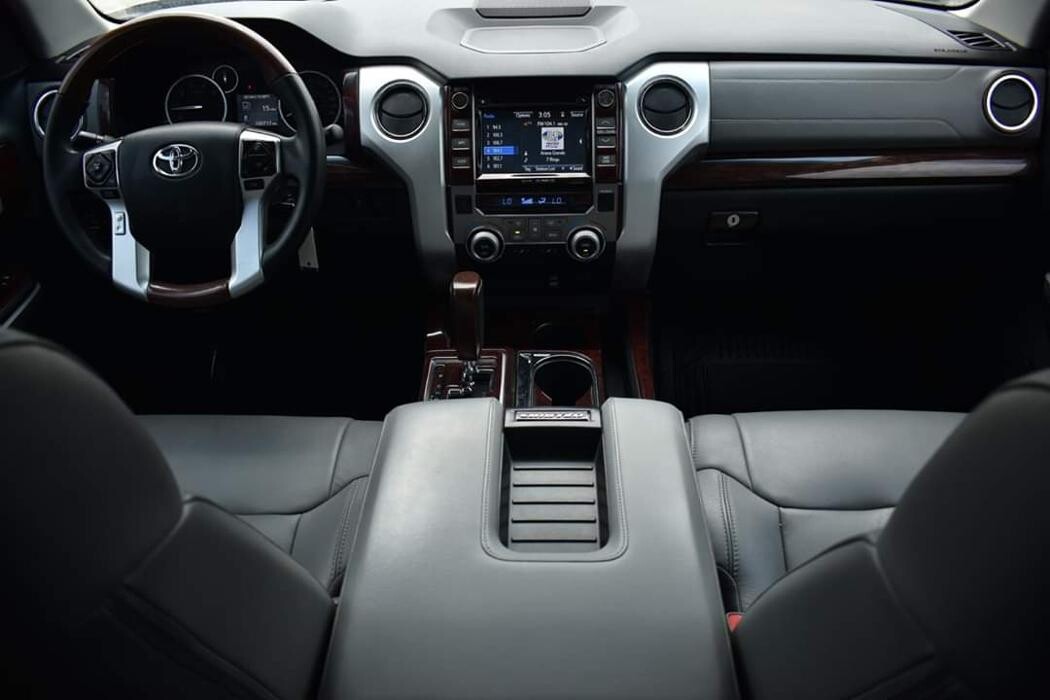 Images Coast to Coast Motors Airline