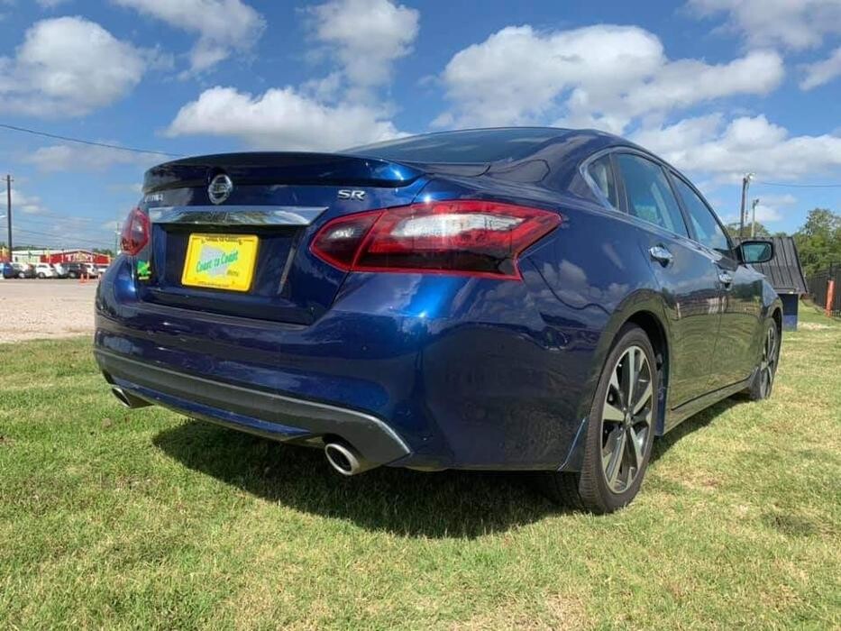 Images Coast to Coast Motors Airline