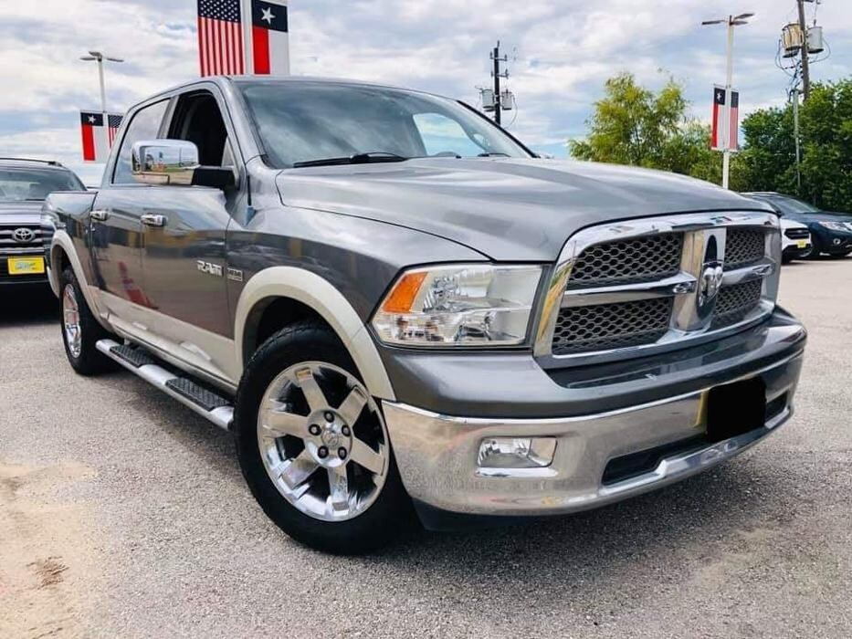 Images Coast to Coast Motors Airline