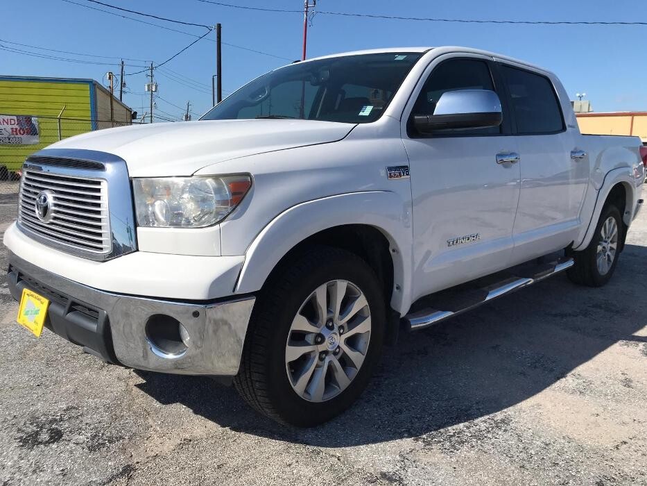 Images Coast to Coast Motors Airline