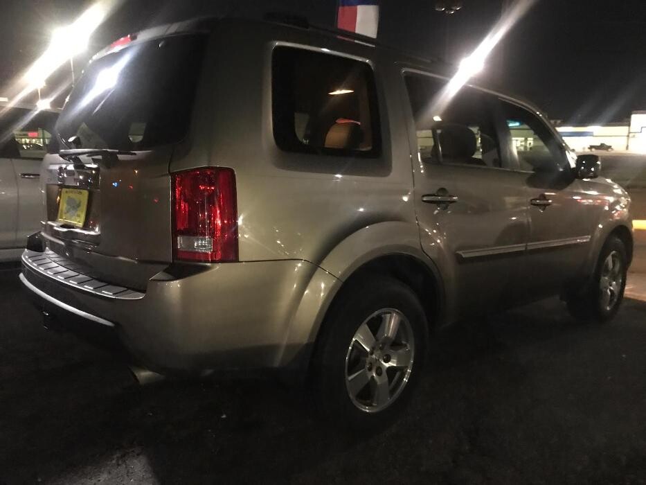 Images Coast to Coast Motors Airline