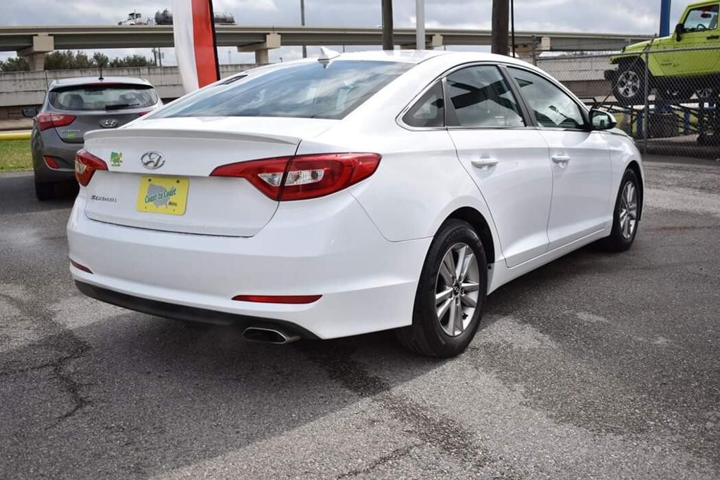 Images Coast to Coast Motors Airline