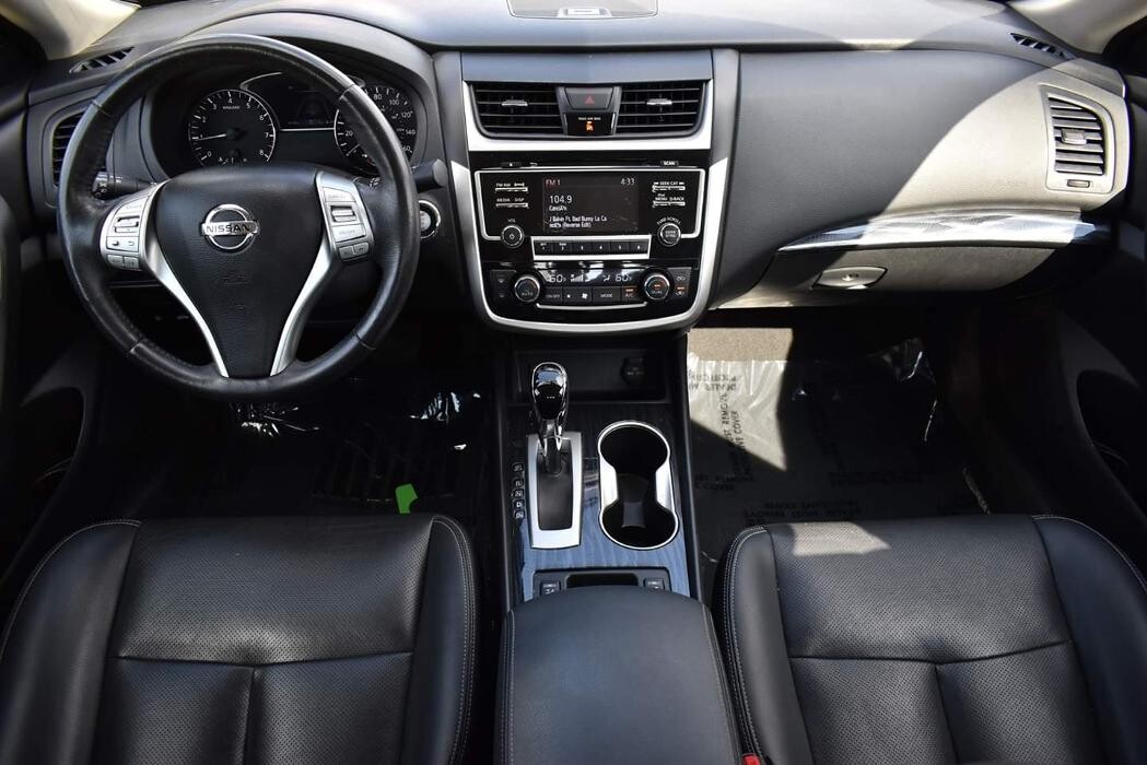 Images Coast to Coast Motors Airline