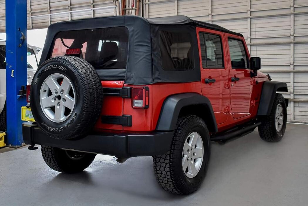 Images Coast to Coast Motors Airline