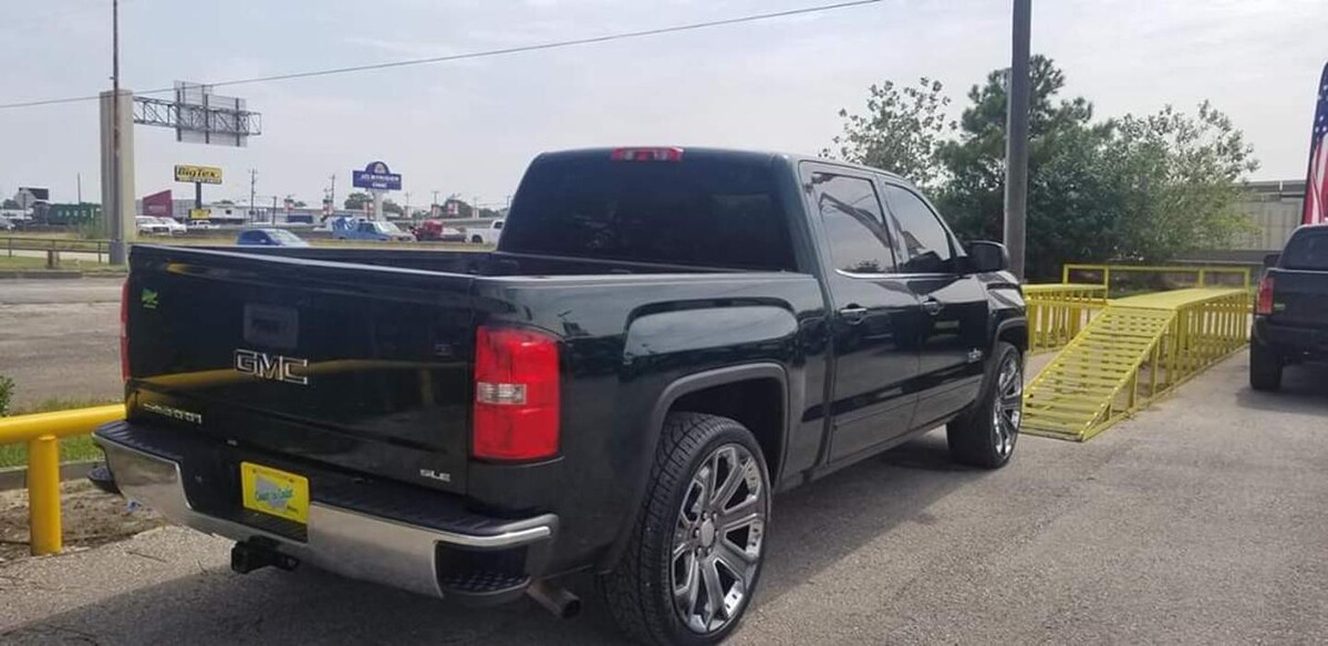 Images Coast to Coast Motors Airline