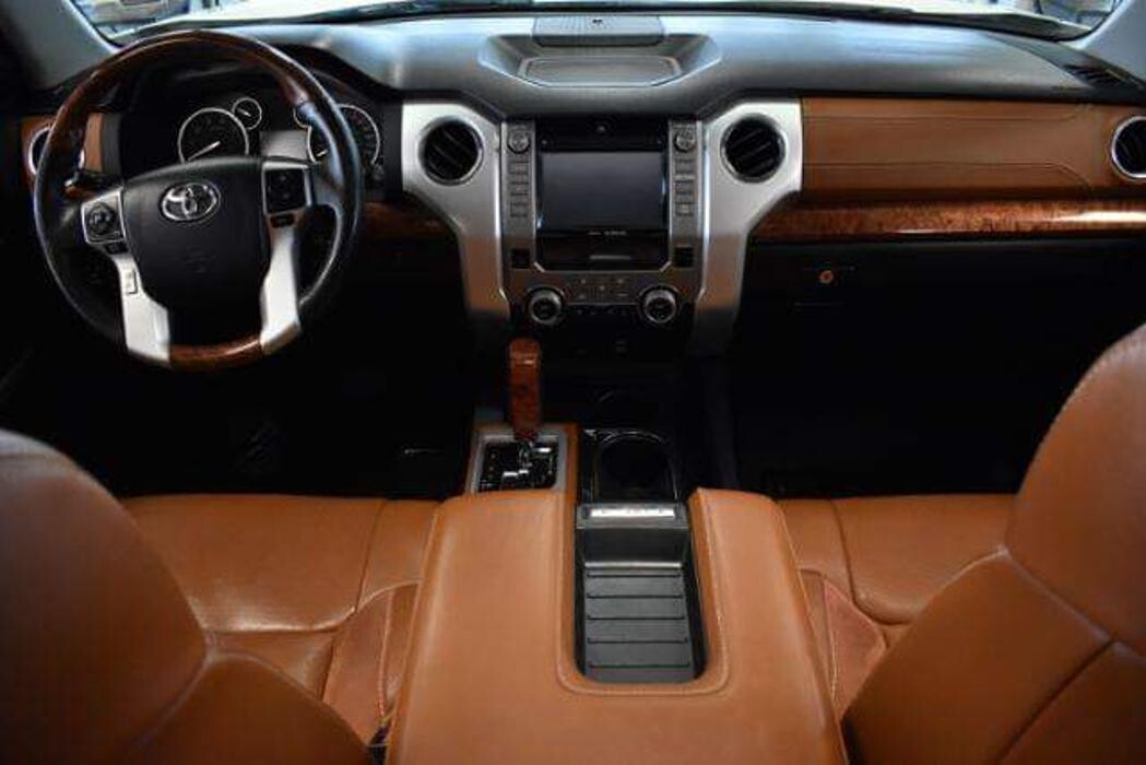 Images Coast to Coast Motors Airline