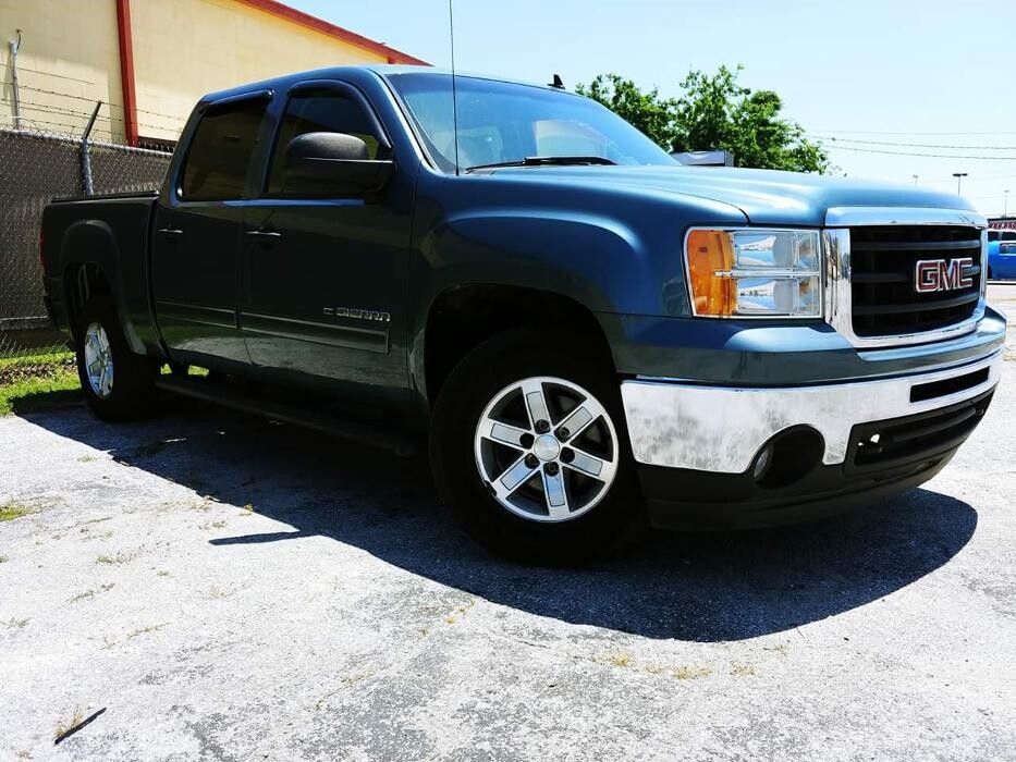 Images Coast to Coast Motors Airline