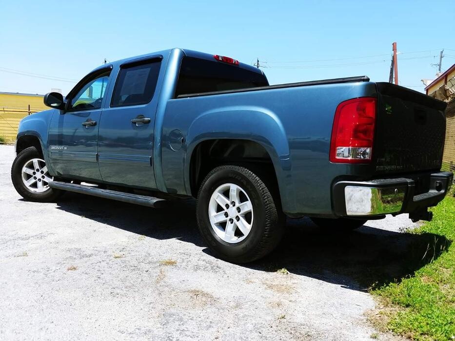 Images Coast to Coast Motors Airline