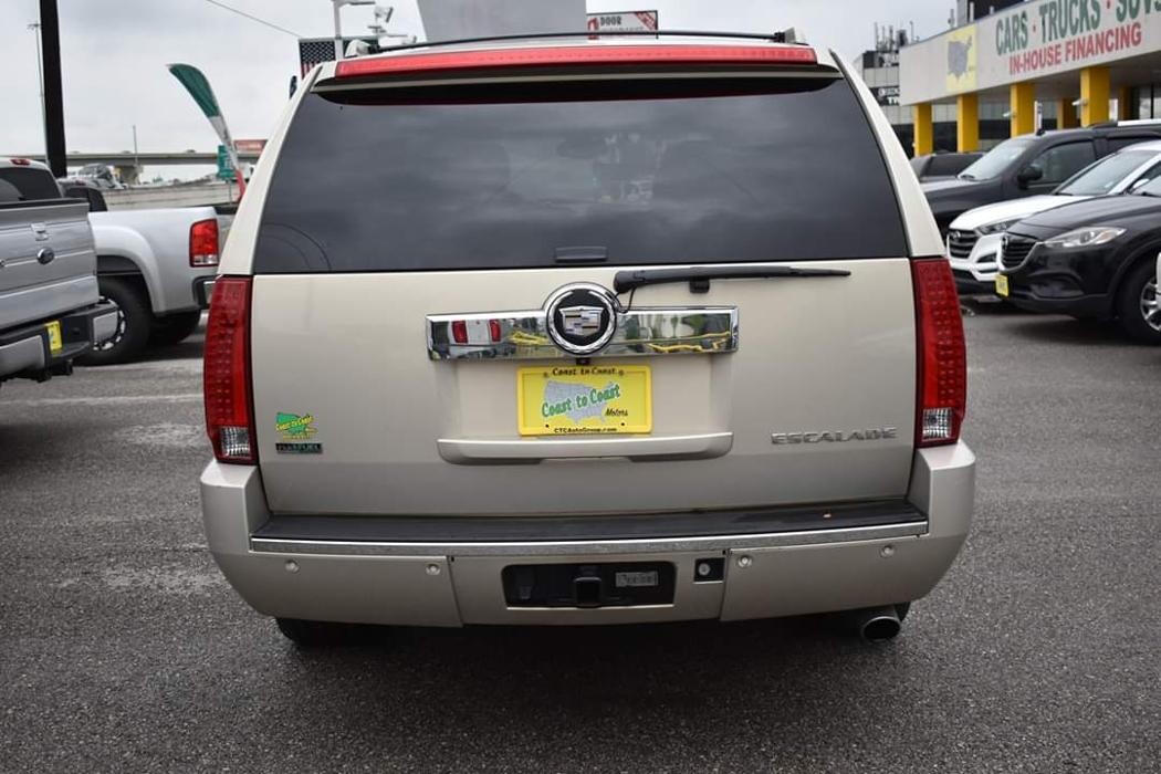 Images Coast to Coast Motors Airline