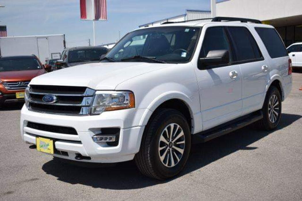 Images Coast to Coast Motors Airline