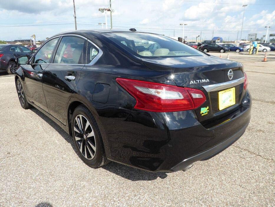 Images Coast to Coast Motors Airline