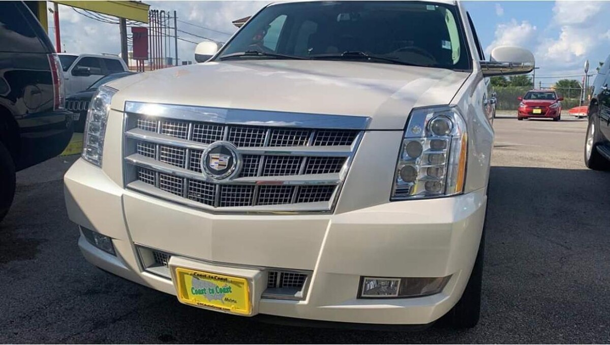 Images Coast to Coast Motors Airline