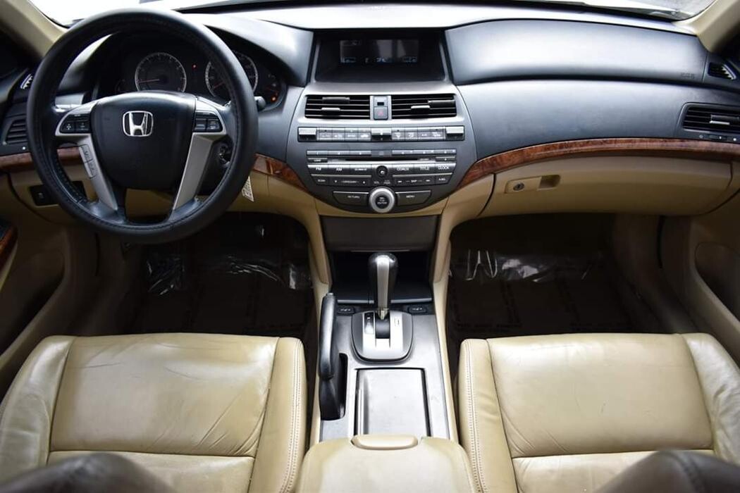 Images Coast to Coast Motors Airline