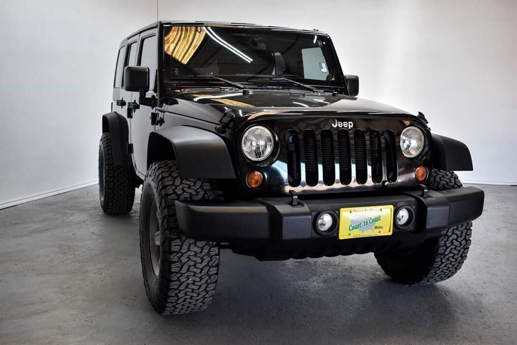 Images Coast to Coast Motors Airline