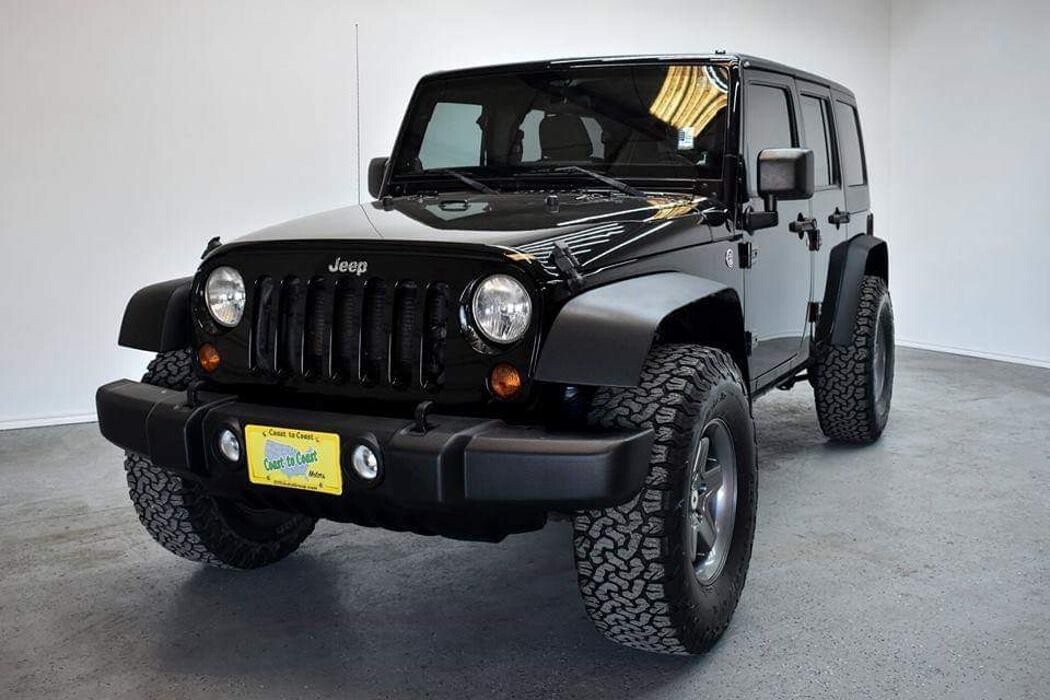 Images Coast to Coast Motors Airline