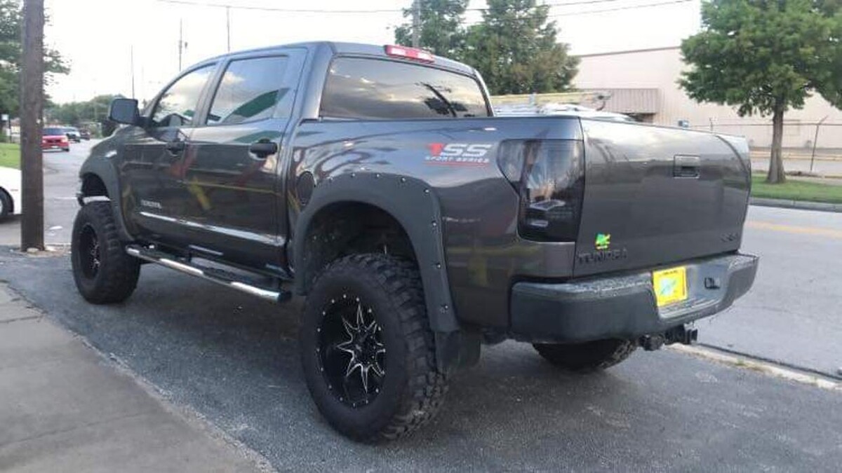 Images Coast to Coast Motors Airline