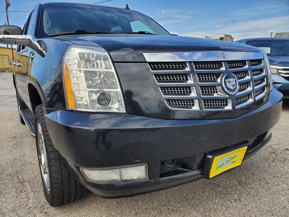 Images Coast to Coast Motors North Freeway