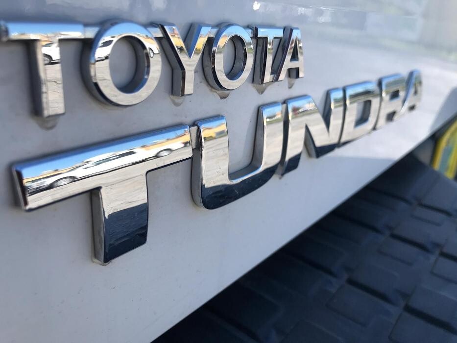 Images Coast to Coast Motors North Freeway