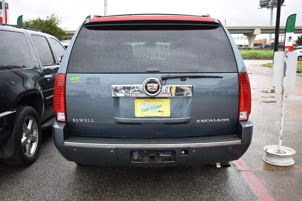 Images Coast to Coast Motors North Freeway