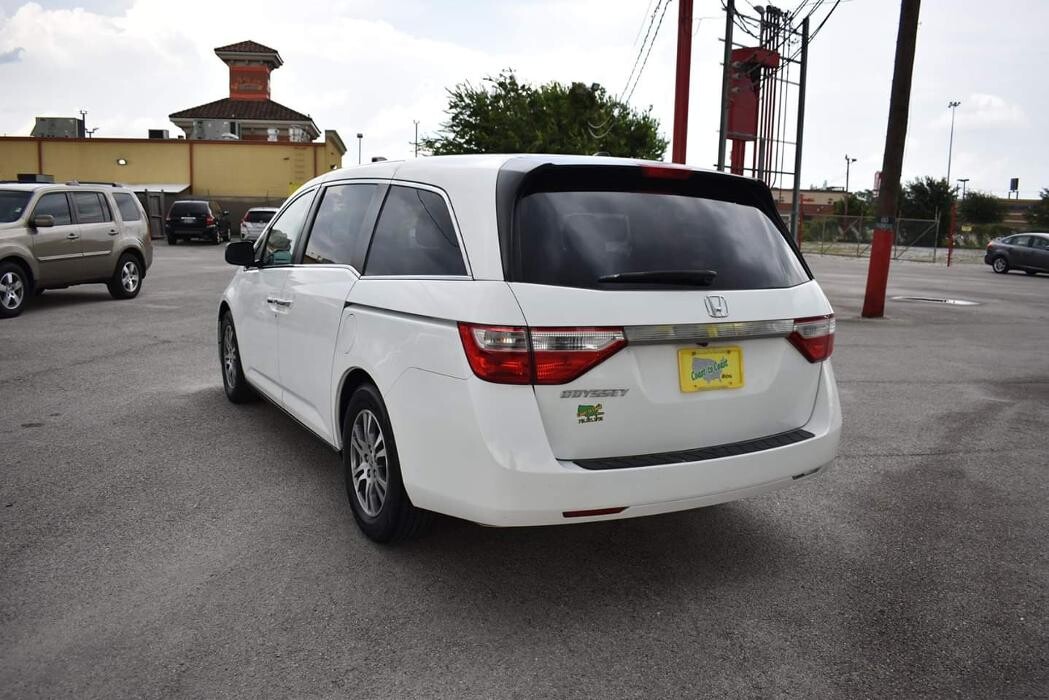 Images Coast to Coast Motors North Freeway