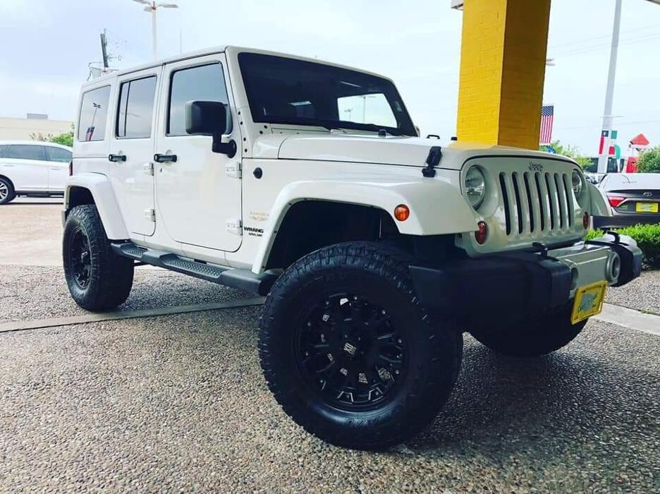 Images Coast to Coast Motors North Freeway