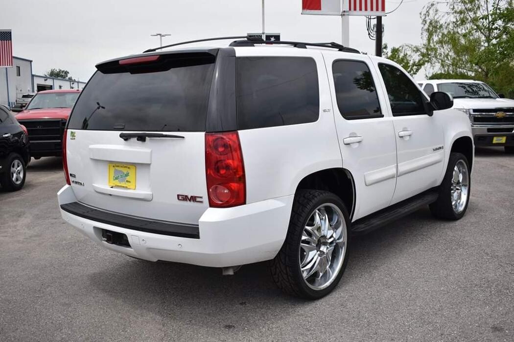 Images Coast to Coast Motors North Freeway