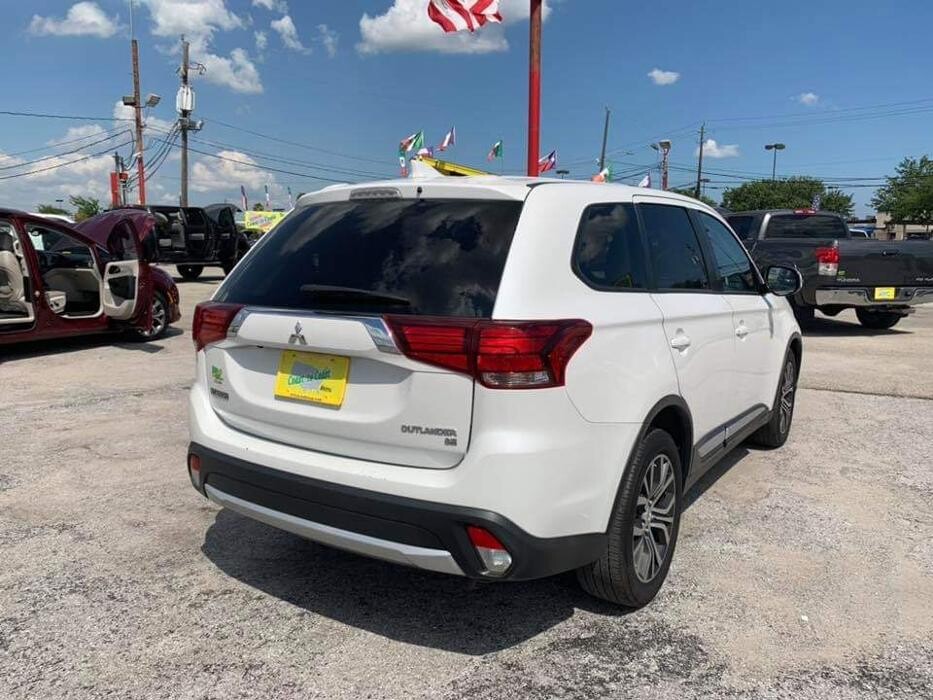 Images Coast to Coast Motors North Freeway