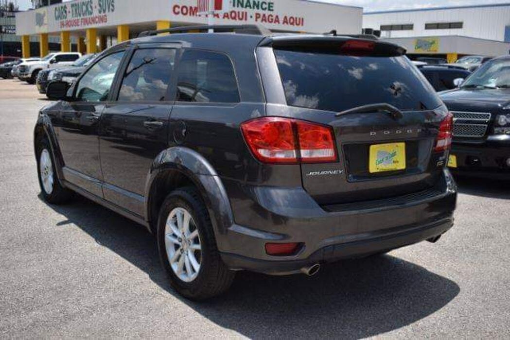 Images Coast to Coast Motors North Freeway