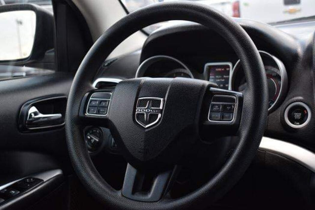 Images Coast to Coast Motors North Freeway