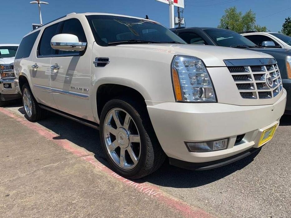 Images Coast to Coast Motors North Freeway