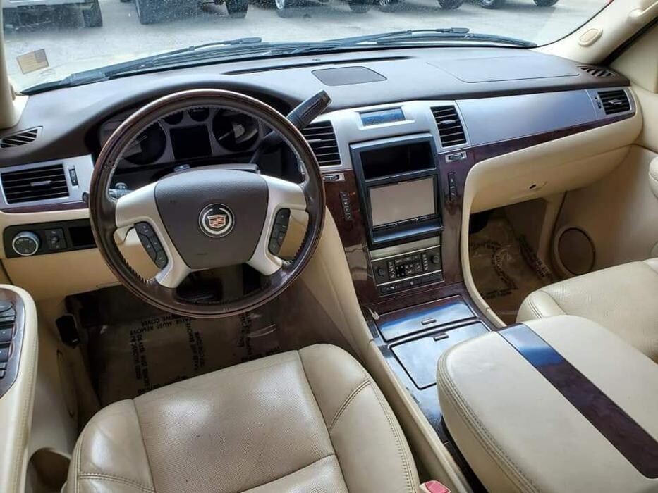 Images Coast to Coast Motors North Freeway