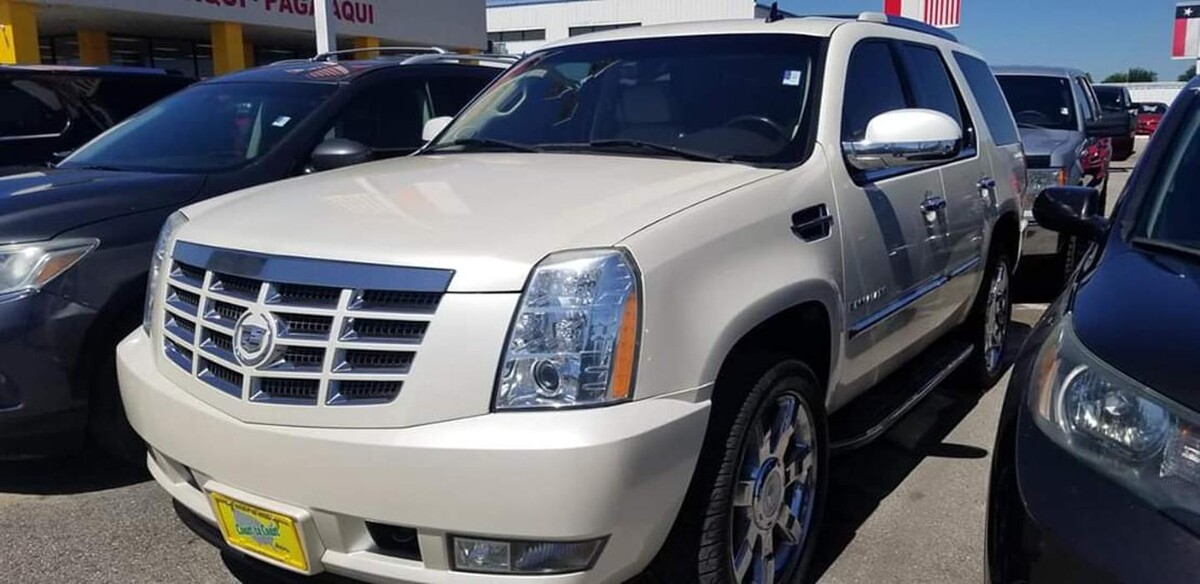 Images Coast to Coast Motors North Freeway