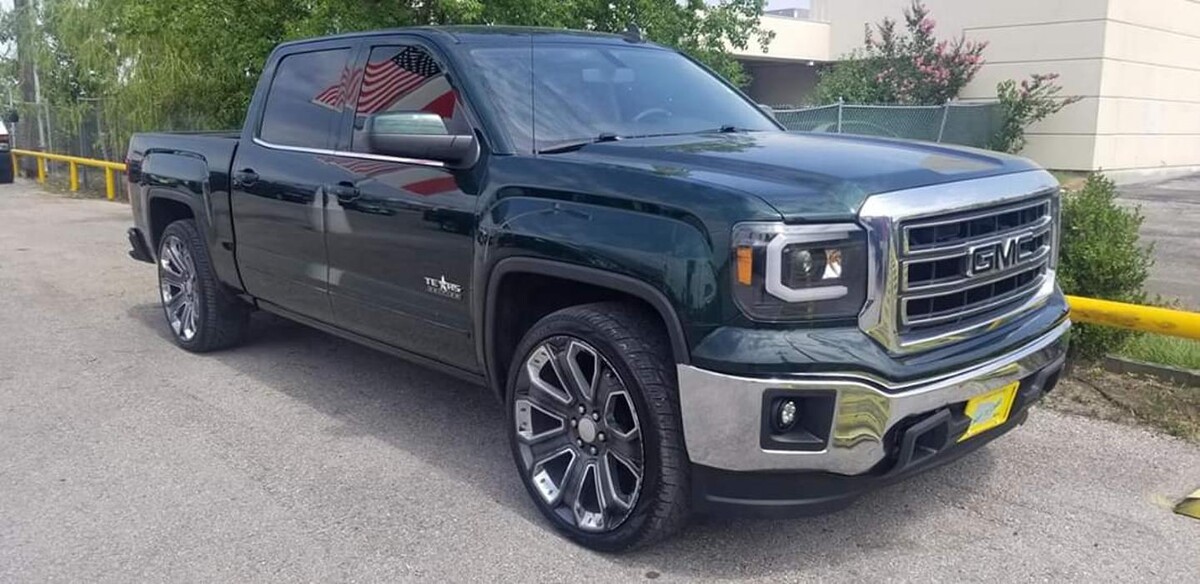 Images Coast to Coast Motors North Freeway