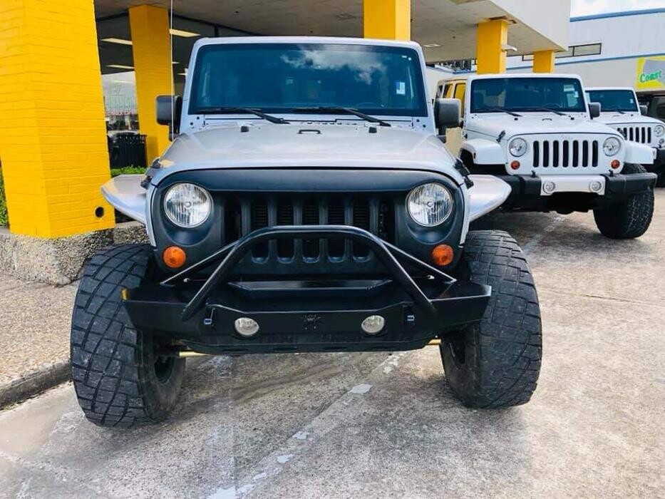 Images Coast to Coast Motors North Freeway