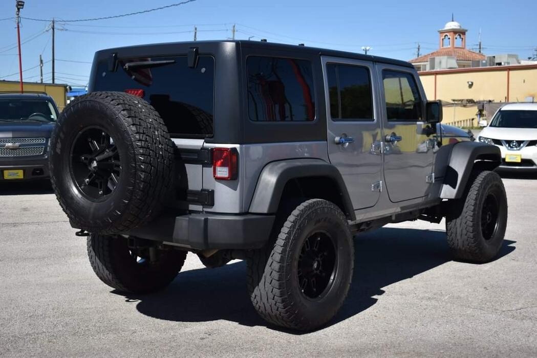 Images Coast to Coast Motors North Freeway