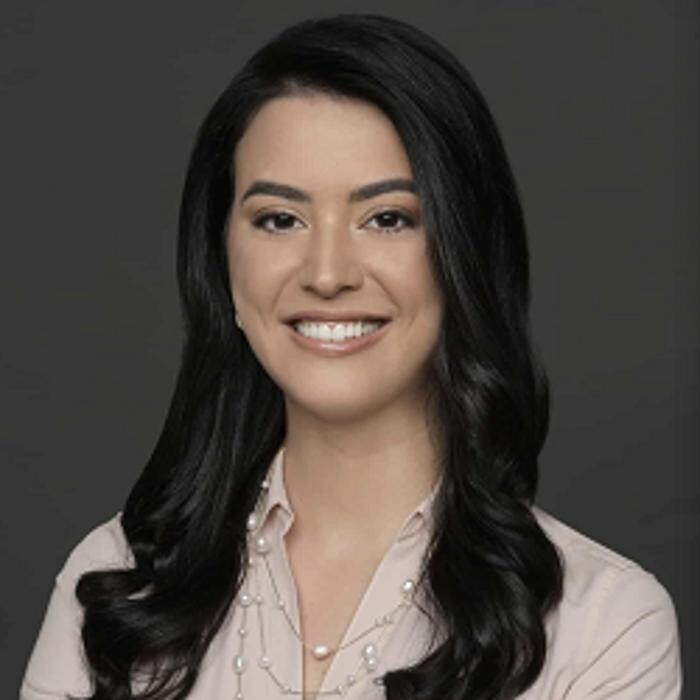 Stephanie McNamara MD, MBA Logo