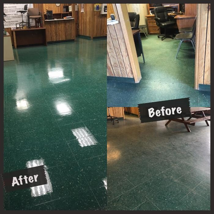 Images A Team Cleaning