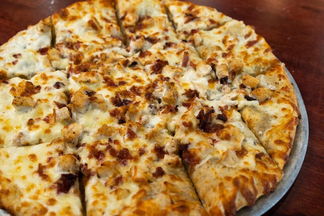 Images Boss' Pizza and Chicken Sports Bar Yankton