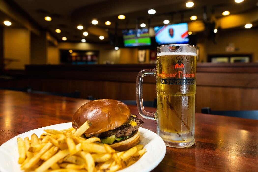 Images Boss' Pizza and Chicken Sports Bar Yankton
